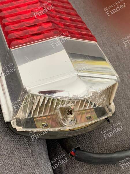 Rear Light for DS 19 and 21 - CITROËN DS / ID - 577- 2