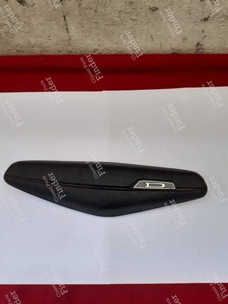 Steering wheel center - DATSUN Cherry (E 10) - 51517- 0