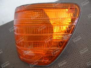 LEFT TURN SIGNAL - MERCEDES BENZ S (W116)