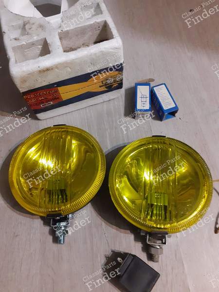 Yellow long-range headlight kit - RENAULT 8 / 10 (R8 / R10) - 500- 0