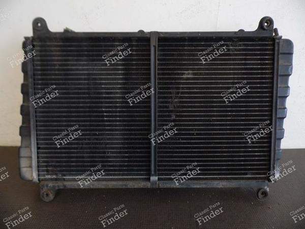 PORSCHE 924 COOLING RADIATOR - PORSCHE 924 - 477121251A équivalent à 477121251D- 4