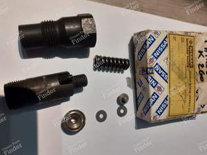 Injector holder - NISSAN Patrol / Safari (160/260) - 745000260- thumb-1