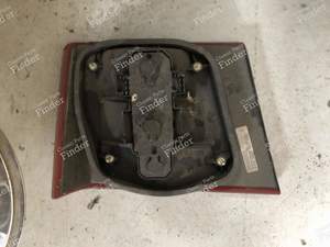 Rechtes Rücklicht - VOLVO 940 / 960 / S90 / V90 - 3534093 / 9133732- thumb-1