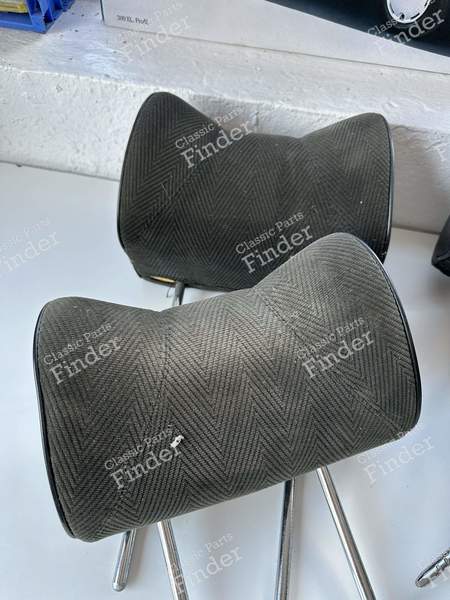Headrests - BMW 5 (E28) - 1
