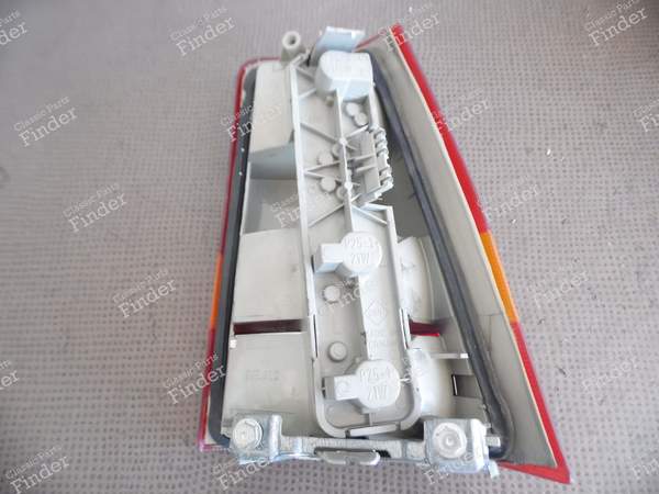 LEFT REAR LIGHT - OPEL Kadett (E) - GM 90007595, SWF 395.463- 9