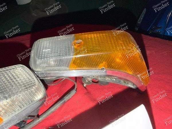 Pair of front turn signals/parking lights - PEUGEOT 504 Coupé / Cabriolet - 429G / 429D- 8