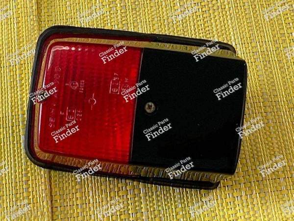 Rear fog light and license plate light - RENAULT 5 / 7 (R5 / Siete) - 40300- 0