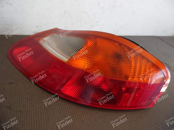RÜCKLICHT RECHTS 98663140403 PORSCHE BOXSTER 986 - PORSCHE Boxter (986) - 98663140403 ou 98663144205- 0