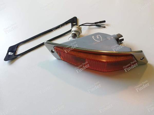 Left front turn signal Stainless steel - CITROËN DS / ID - 421G- 0