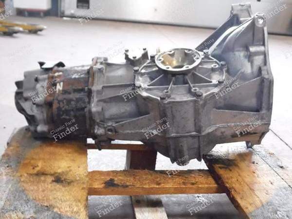 GEARBOX AOS 016300049P PORSCHE 944 S2 - PORSCHE 944 - 016 300 049 P- 8