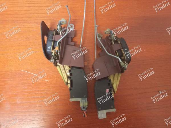 Door striker Saab 9-3 cabriolet - SAAB 900 NG / 9-3 - 805328 / 4809349 / 705329 / 4809356- 2