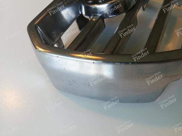 Grille centrale de calandre Alfetta GT 116 Scudetto Série 1 - ALFA ROMEO Alfetta GT/GTV - 116505903100- 3