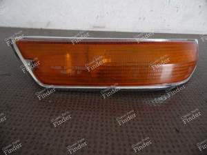 RIGHT TURN SIGNAL 63131350976 BMW NEUE KLASSE - BMW 1500 / 1600 / 1800 / 2000 (Neue Klasse) - 63131350976- thumb-1