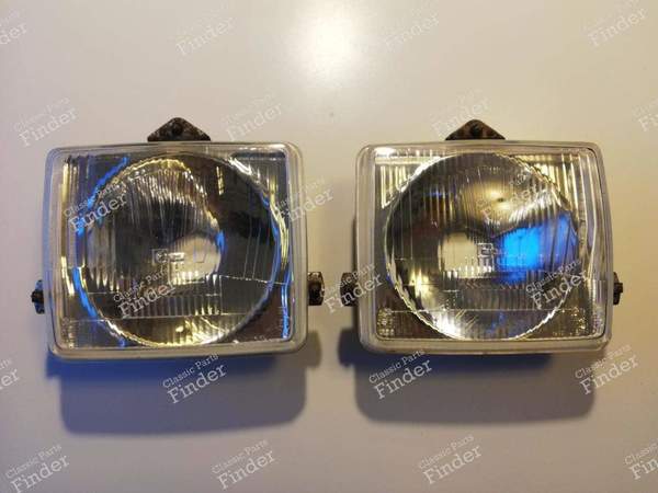 Set of two headlight lenses - PEUGEOT 104 / 104 Z - 068881- 0