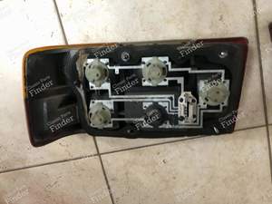 Rechtes Rücklicht - VOLVO 240 / 260 - 53289R7- thumb-1