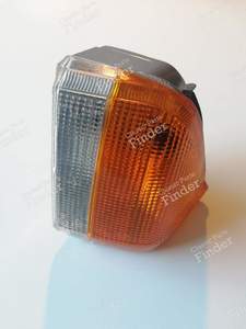 Front left turn signal/indicator light - PEUGEOT 305 - 4018D- thumb-1