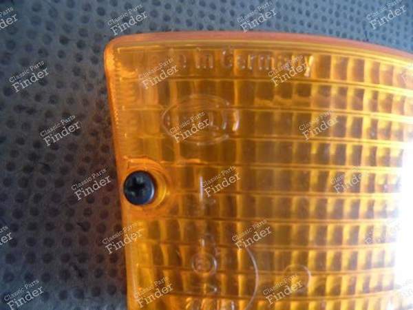 CABOCHON BLINKER LINKS 477953161 PORSCHE 924 & 944 - PORSCHE 944 - 477953161- 1