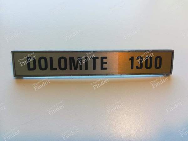 1300 emblem - TRIUMPH 1500 / Dolomite - 88627565 / JF4846- 0