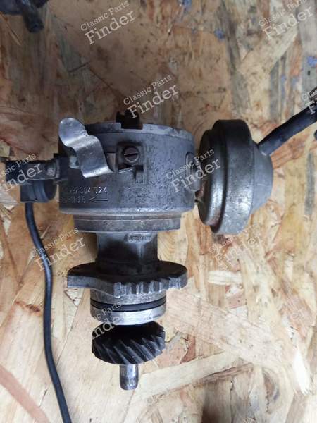 Anzünder für 320i 323i 520i 525i 528i - BMW 3 (E21) - 0237304024 PGFU6 / 0237302040 PGFUD6- 3