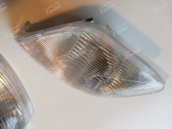 Feux de position droit et gauche - PEUGEOT 605 - Equiv. OEM 60916420D (R) / 60916410G (L)- 4