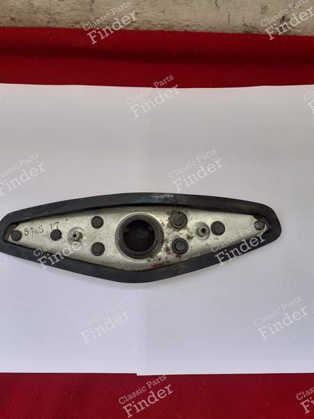 Steering wheel center - DATSUN Cherry (E 10) - 51517- 1