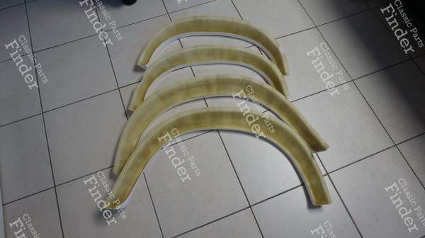 Wing extensions 104 group 2 - PEUGEOT 104 / 104 Z - 1