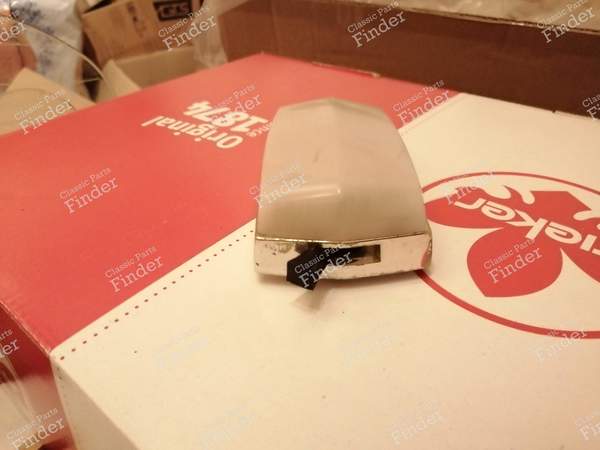 Plafonnier places arrière latérales - CITROËN CX - 1