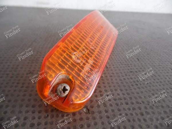 FRONT LEFT TURN SIGNAL CAP AUDI 100 C1 TYPE F104 - AUDI 100 Coupé S - 2