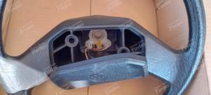 Volant d'origine V.W. - VOLKSWAGEN (VW) Golf I / Rabbit / Caddy / Jetta - 321419660- thumb-2