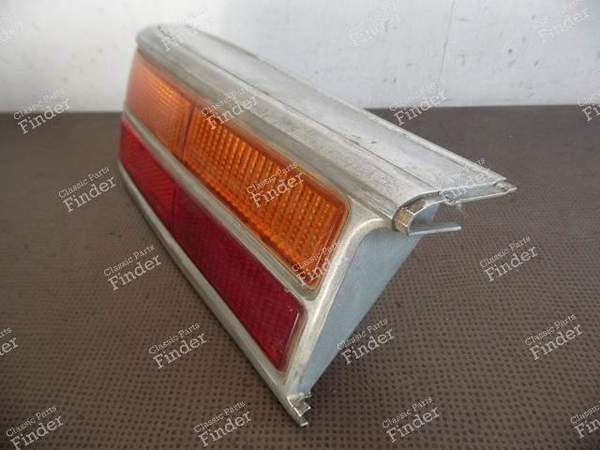 REAR LEFT LIGHT BMW 1800 / 2000 "NEUE KLASSE - BMW 1500 / 1600 / 1800 / 2000 (Neue Klasse) - 63218754115- 6