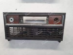 Mittelkonsole für Radio - BMW 2500/2800/2.8/3.0/3.3 (E3)