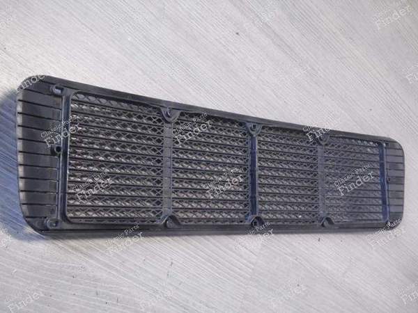 ENGINE HOOD GRILLE - PORSCHE 911 / 912 E (G Modell) - 91155941100 Equiv. 91155941101 / 91155904104- 5