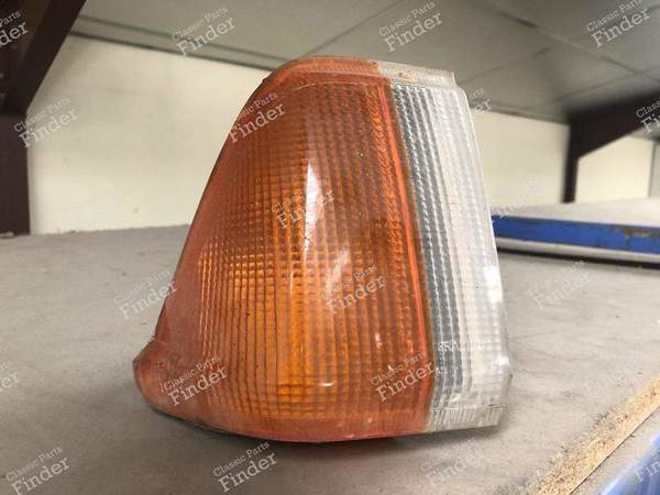 Right front flasher phase 2 - PEUGEOT 305 - 3080803- 0