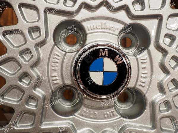 Melber Mesh 15 Zoll Leichtmetallräder Felgen 4x100 7Jx15 ET12 - BMW 2002, E21, E30 - BMW 1502 / 1602 / 1802 / 2002 / Touring (02-Serie) - 6