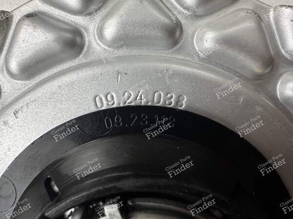 Cache centraux BBS -15' - BMW 3 (E30) - 0924038 / 0923113 / 0923221- 4
