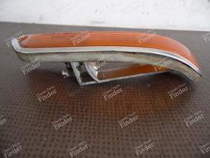 RIGHT TURN SIGNAL 63131350976 BMW NEUE KLASSE - BMW 1500 / 1600 / 1800 / 2000 (Neue Klasse) - 63131350976- thumb-4