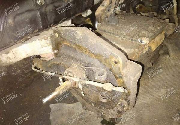 'Quadratisches' Getriebe - RENAULT 4 / 3 / F (R4) - 354-28- 0