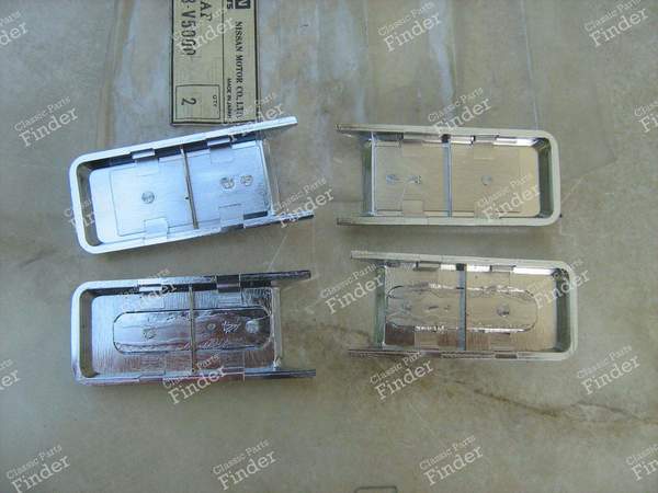 Door handle cover - NISSAN Cedric / Gloria / 300C (Y30) - 80948V5000- 1