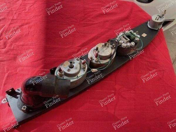 Complete instrument panel - CITROËN SM - 6