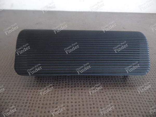 GRILLE CENTRALE NOIRE DE TABLEAU DE BORD - PORSCHE 944 - 477857187 (HP0)- 1