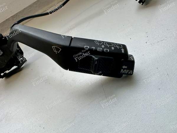 Kommodo 'MFA - VOLKSWAGEN (VW) Passat (B3-B4) - 1