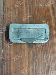 Aschenbecher für OPEL Rekord (C) / Commodore (A)