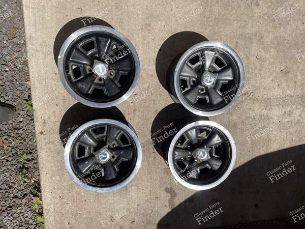 Lot de 4 roues - CHEVROLET Chevelle / Malibu / El Camino - 0