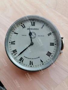 On-board clock - AMILCAR Type E