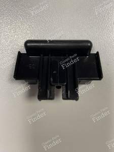 FERMETURE DE BOITE A FUSIBLE - PEUGEOT 205 - thumb-1