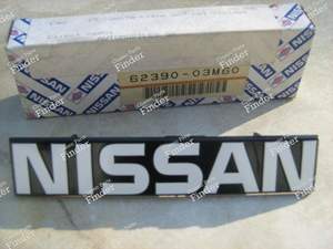 Grille emblem - NISSAN Cherry / Pulsar (N12)