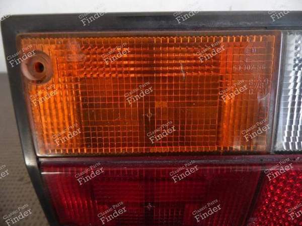 REAR LEFT LIGHT 251945111F VOLKSWAGEN T3 - VOLKSWAGEN (VW) T3 - 3681519- 1