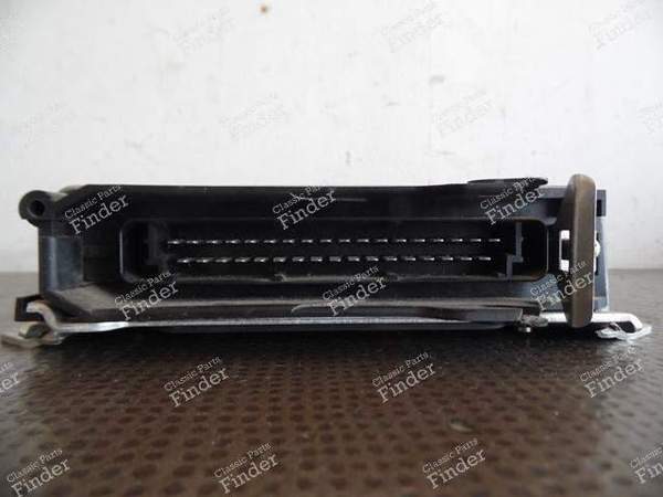 CALCULATEUR MOTRONIC - 3.0 V6 QV 12V - ALFA ROMEO 164 - 60547306 / 0261200130- 2