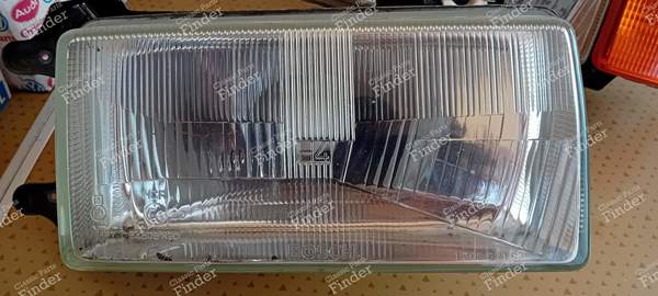 Optiques de phare + clignotant - AUDI 80 / 4000 / 5+5 (B2) - 1305621025 (D) / 1305621024 (G)- 2