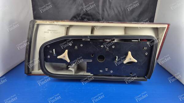 Complete Right Rear Taillight - Phase 1 - PEUGEOT 505 - 12200454- 3